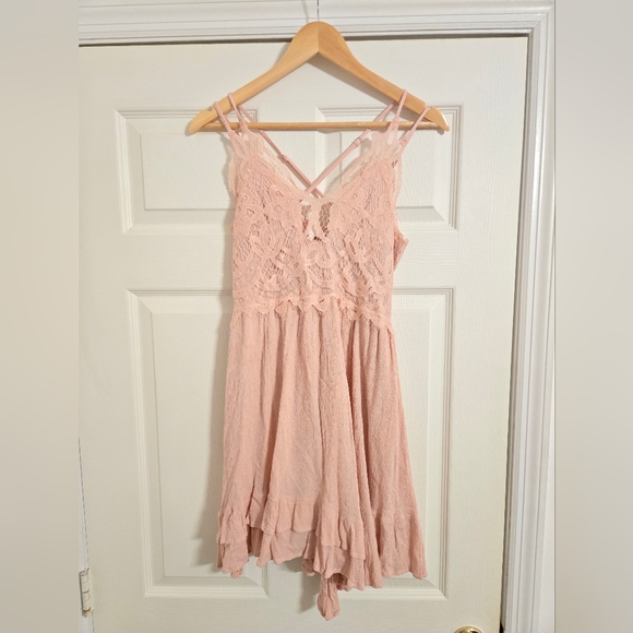 entro Dresses & Skirts - Entro pink lace Slip Dress size medium